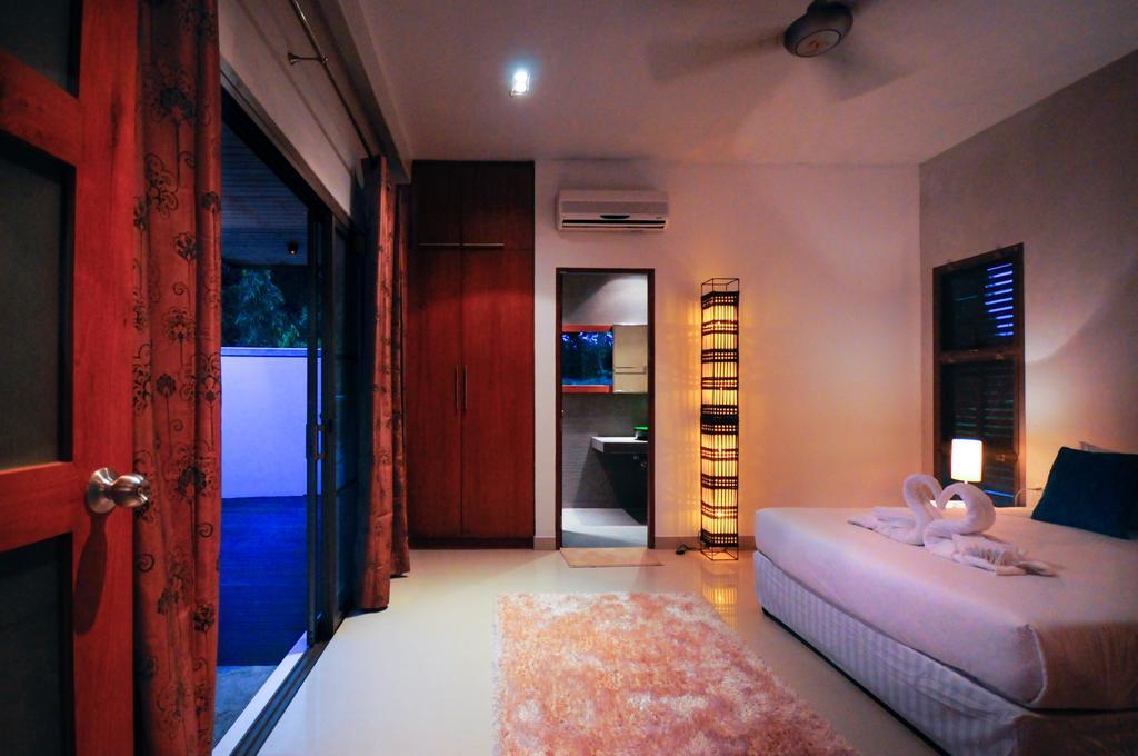 Nai Harn Beach Villa Kültér fotó
