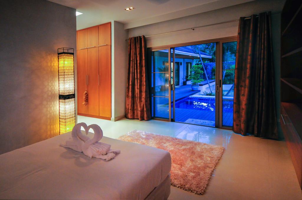 Nai Harn Beach Villa Kültér fotó