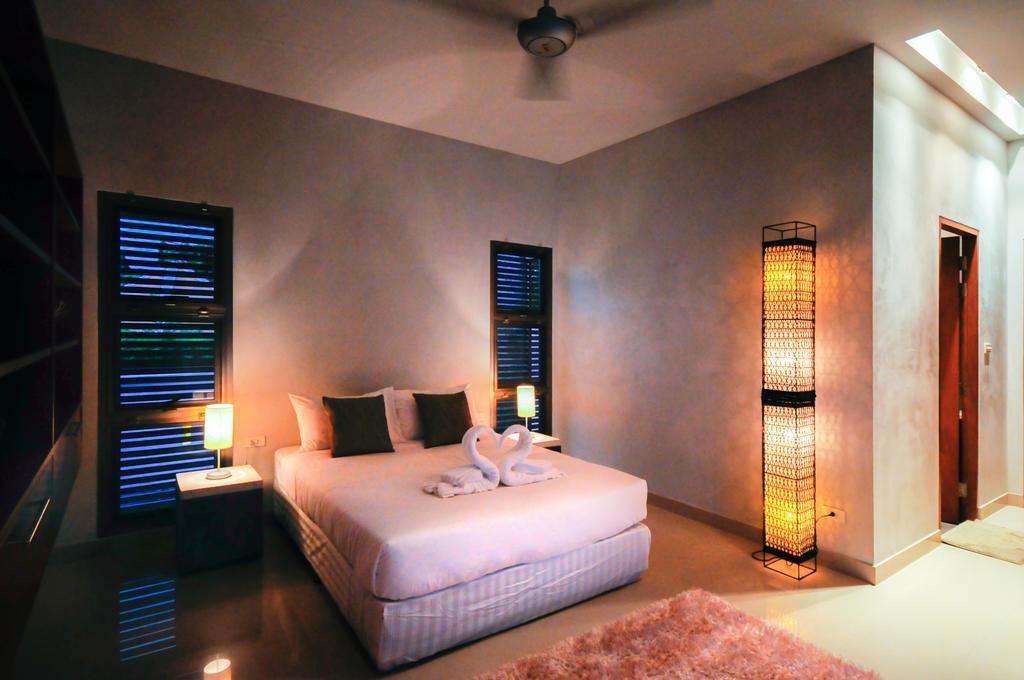 Nai Harn Beach Villa Kültér fotó